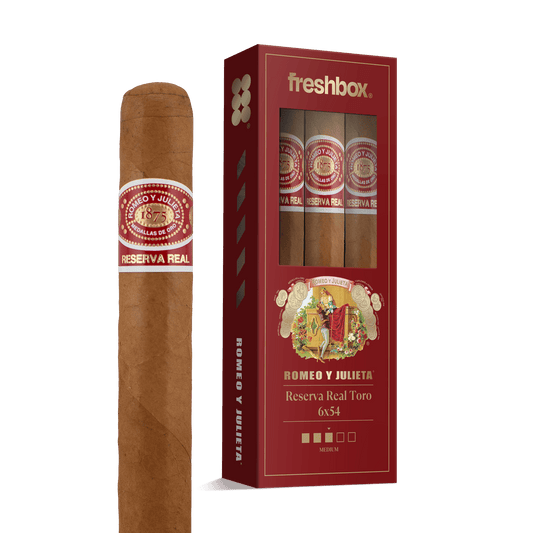 Romeo y Julieta Reserva Real cigar band closeup